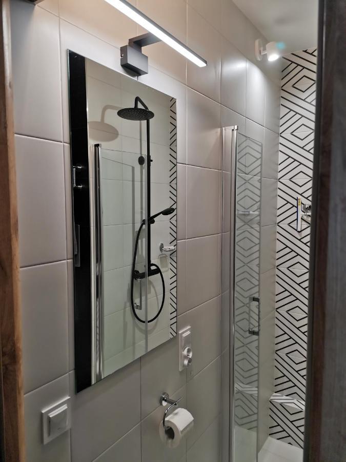 Przytulny Apartament W Wiezowcu - Centrum Miasta Podwislocze 38 Rzeszow Luaran gambar