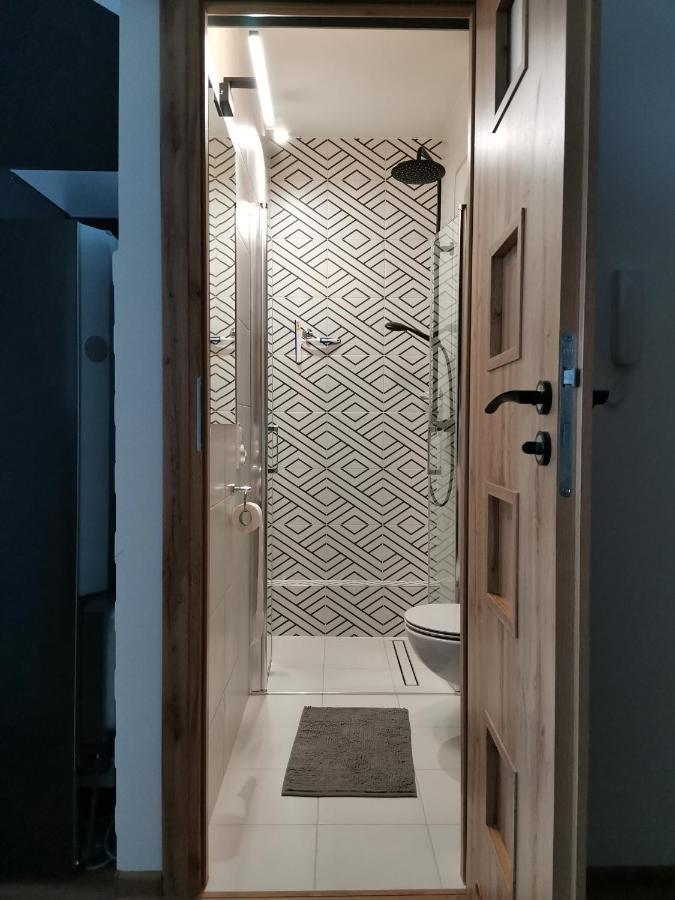 Przytulny Apartament W Wiezowcu - Centrum Miasta Podwislocze 38 Rzeszow Luaran gambar