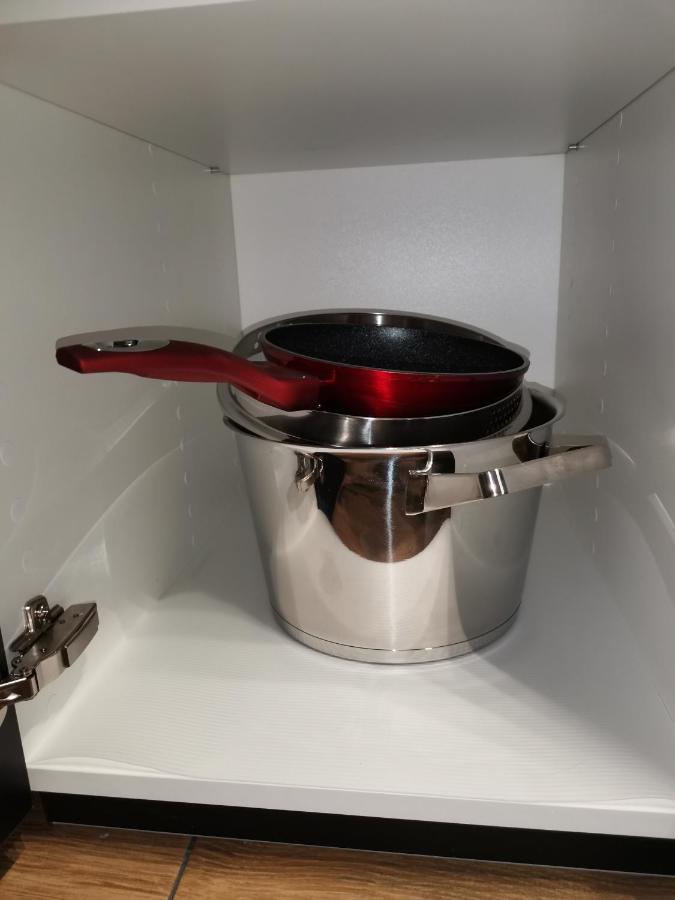Przytulny Apartament W Wiezowcu - Centrum Miasta Podwislocze 38 Rzeszow Luaran gambar