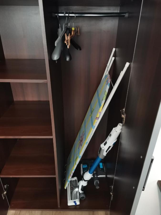 Przytulny Apartament W Wiezowcu - Centrum Miasta Podwislocze 38 Rzeszow Luaran gambar